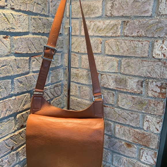 Shinola messenger bag - Picture 2 of 9